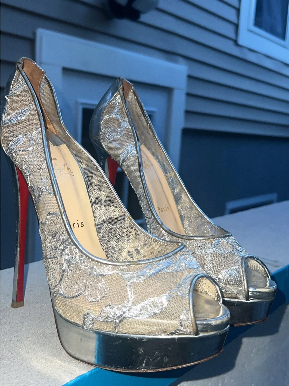 Christian Louboutin  Rete Dentelle Lurex Very Lace 120 Pumps Size 41 Silver.
